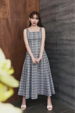 Herlipto Paddington Long Dress - メルカリ