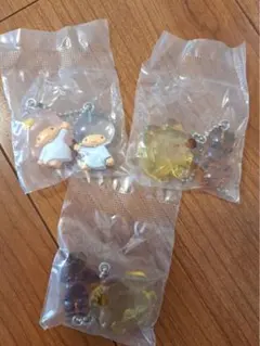 アクリルキーホルダー3個セット