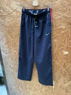 新品！NIKE ナイキ ナイロンパンツ ネイビー M