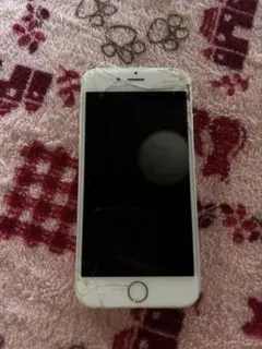 iPhone ホワイト 画面ひび割れ