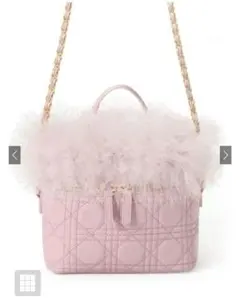 新品未使用✨✨✨ファー付きキルティングショルダーバッグ