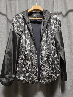 Bershka ベルシュカ ナイロンパーカー ブルゾンのサムネイル