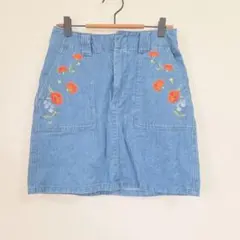 LOWRYS FARM デニムスカート M 花柄刺繍 インディゴ レディース