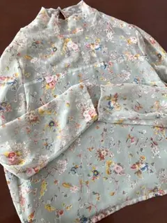 花柄　ブラウス　自宅洗濯可　カットソー　　シースルー　イルパピロ