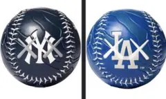 MLB×KAWS ドジャース ヤンキース ローリングスボール 2個セットのサムネイル