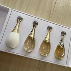 Dior 香水4本セット ギフトボックス入り　バースデーギフト2026