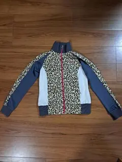 PUMA ヒョウ柄 トレーニングジャケット