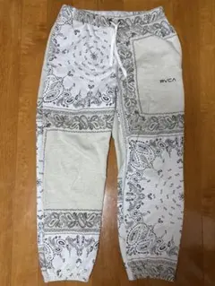 RVCA バンダナ柄 ロングパンツ　秋冬　裏起毛　ウエストひも付き　定番ロゴ