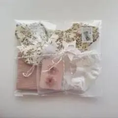 ベビー靴下・ヘアバンドセット