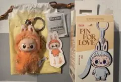POPMART PIN FOR LOVE ぬいぐるみ ラブブ イニシャル J
