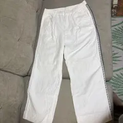 スラックス　サイドストライプ　ホワイト