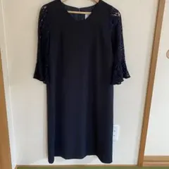 GIRL M ワンピース　ドレス　ネイビー 紺 Vネック レース袖のサムネイル