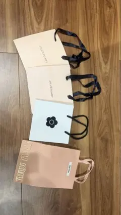 Item thumbnail for item fbae3872-751f-471b-8c92-eb1718a94d4f