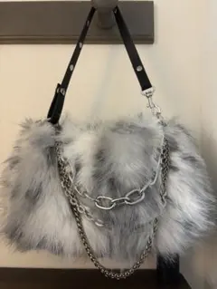 美品 ファー ハンドバッグ チェーンのサムネイル