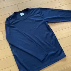 IGNIO ネイビー 長袖Tシャツ 140サイズのサムネイル