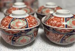 古伊万里☆蓋付き茶碗ペア 美品❗️ 染錦 金彩 - メルカリ