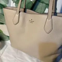 kate spade パーフェクトラージトート A4収納