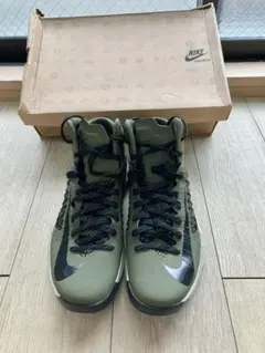 Nike ハイカットスニーカー ブラック UK9 27.5程度 新品未開封 - メルカリ