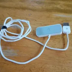 Apple iPodシャッフル用 Dockコネクタ USBケーブルのサムネイル