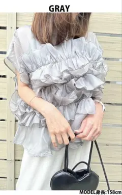 Myu フラワーブーケブラウス　グレーのサムネイル