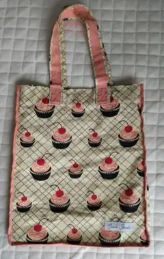 チェリーカップケーキ柄ビッグトート