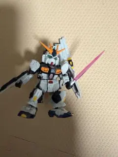 モビリティジョイントガンダム　νガンダム