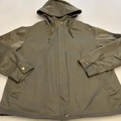 ノーリーズフード付きブルゾンカーキ9号　美品のサムネイル