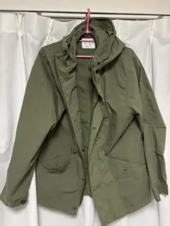 マウンテンパーカー