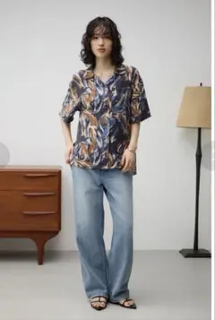 AZULBYMOUSSY トップス　シャツ　半袖　レーヨン　ブラウス　総柄のサムネイル
