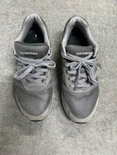 New Balance MW880GR5 グレー 26cm