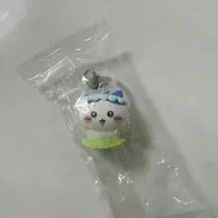 ちいかわ映画めじるしアクセサリー　ハチワレ
