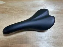 LEADER BIKES 721 純正サドルのサムネイル