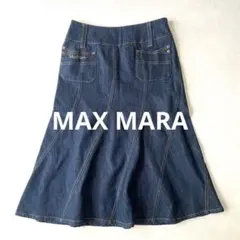 MAXMARA マックスマーラ　ラインストーンロゴ　デニムスカートのサムネイル