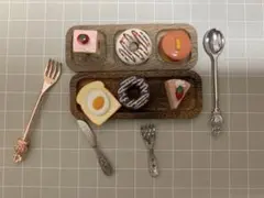 ミニチュアフィギュア　デザート　ケーキ　④ ピンク　ケーキセット　2つ