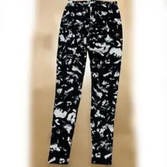 エムズエキサイト　白黒柄レギンス