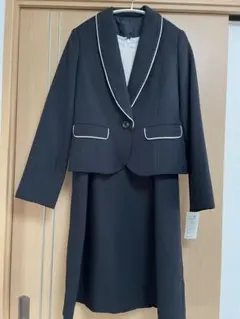 新品　フォーマルスーツ１１号着回しセット