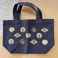 黒の金色模様トートバッグ