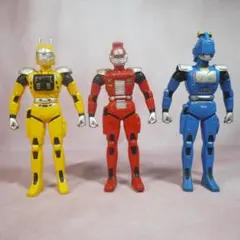 エクシードラフト当時物! ソフビ３体と本１冊 エクシードラフト当時物! ソフビ3体と本1冊 エクシードラフト