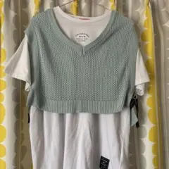 LOVE RABBYニットベスト&白Tシャツセット