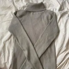 RETRO GIRL タートルネック 薄いグーリンカラー