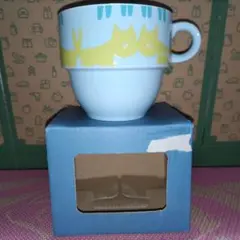 非売品　ノベルティ　pou dou dou　ねこ　デザイン　マグカップ