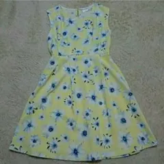 夏にピッタリワンピース