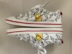 adidasスニーカー　ポケモンピカチュウ　21cmのサムネイル