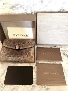 BVLGARI セルペンティ　2つ折り財布のサムネイル