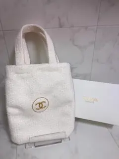 CHANEL ホワイト ハンドバッグ ノベルティ 新品 箱付き プレゼント