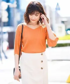 ✴︎2  新品未使用　アー・ヴェ・ヴェ　プリーツ見えパフスリーブニット　a.v.v