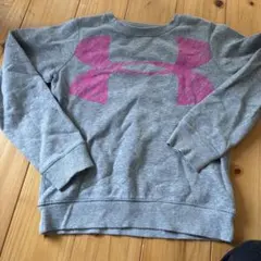 Under Armour グレー トレーナー YSM 130