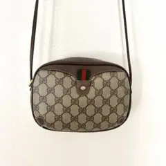 ショルダーバッグ