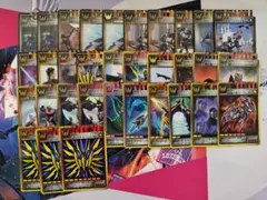 仮面ライダー龍騎　アドベントカード　仮面ライダーナイト　関連カード