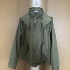 ビューティー&ユース　マウンテンパーカー